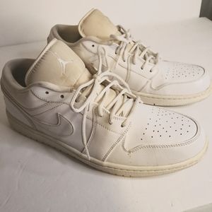 Nike Air Jordan 1 Retro Low Triple White Sneakers 553558-102 Mens US 13